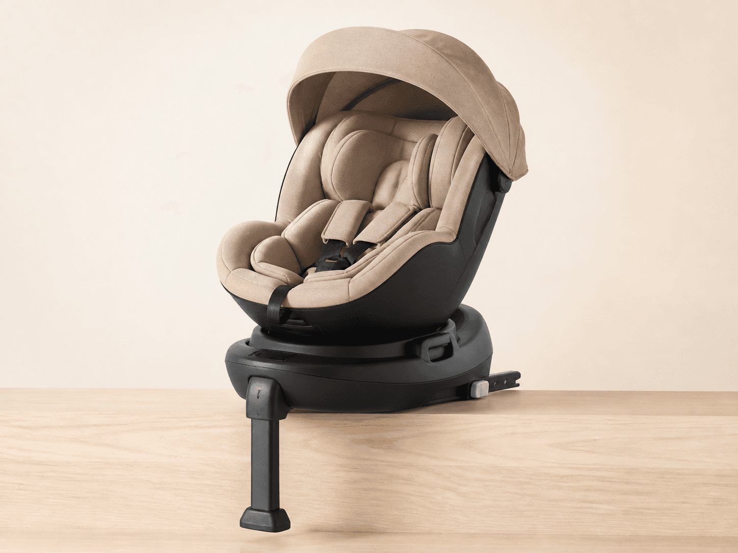Rotating infant car seat