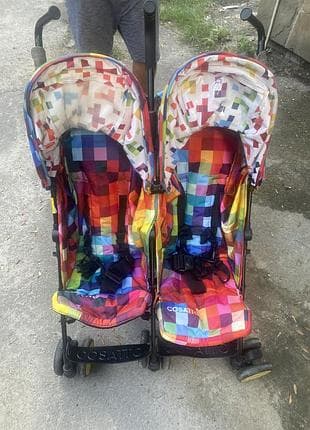 Візочок для  двійнят ( погодок) cosatto supa dupa