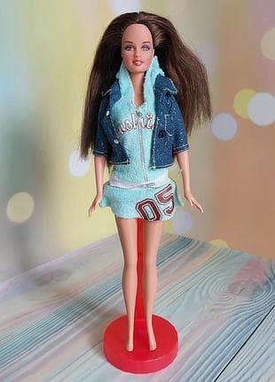 Лялька barbie chair flair teresa, випущена компанією mattel